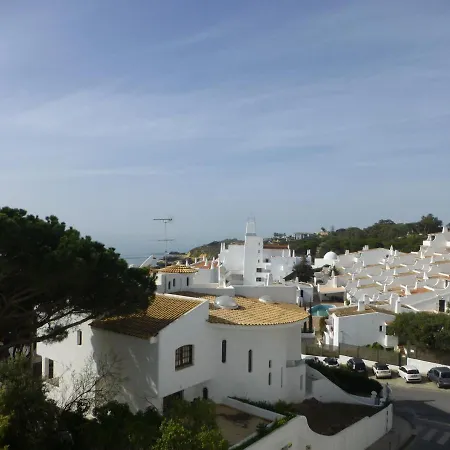 Algarve, Central 1 Bedroom Apartment, Albufeira, In Praia Oura شقة *